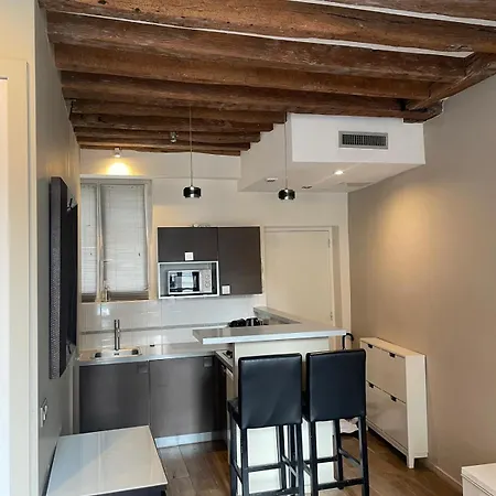 Habitat Parisien - Marais Sicile Apartment *